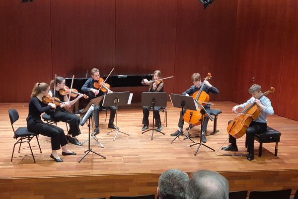 Meisterkurse für Kammermusik und Solo